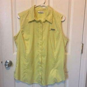 Columbia Sleeveless Shirt X-Large